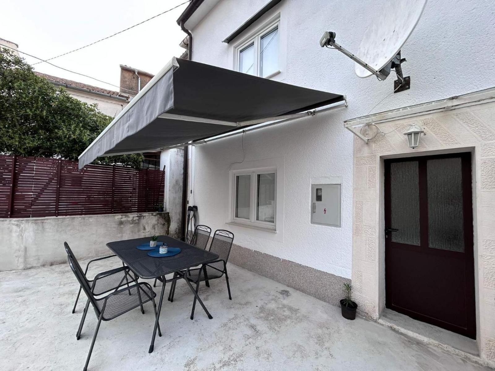 Holiday Home Omišalj Exterior foto